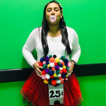 10 hilariously awesome Halloween costume ideas for pregnancy bumps