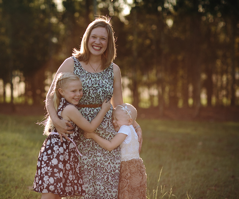 Sarah Weir daughter Alicia and Evie