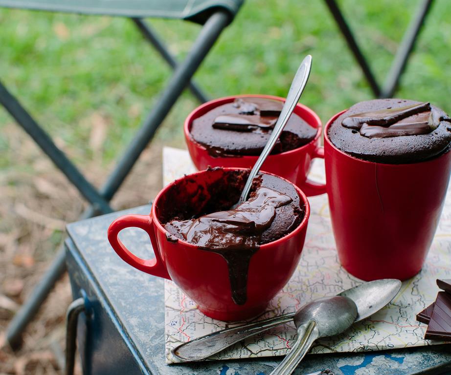 Chocolate Nutella mug puddings