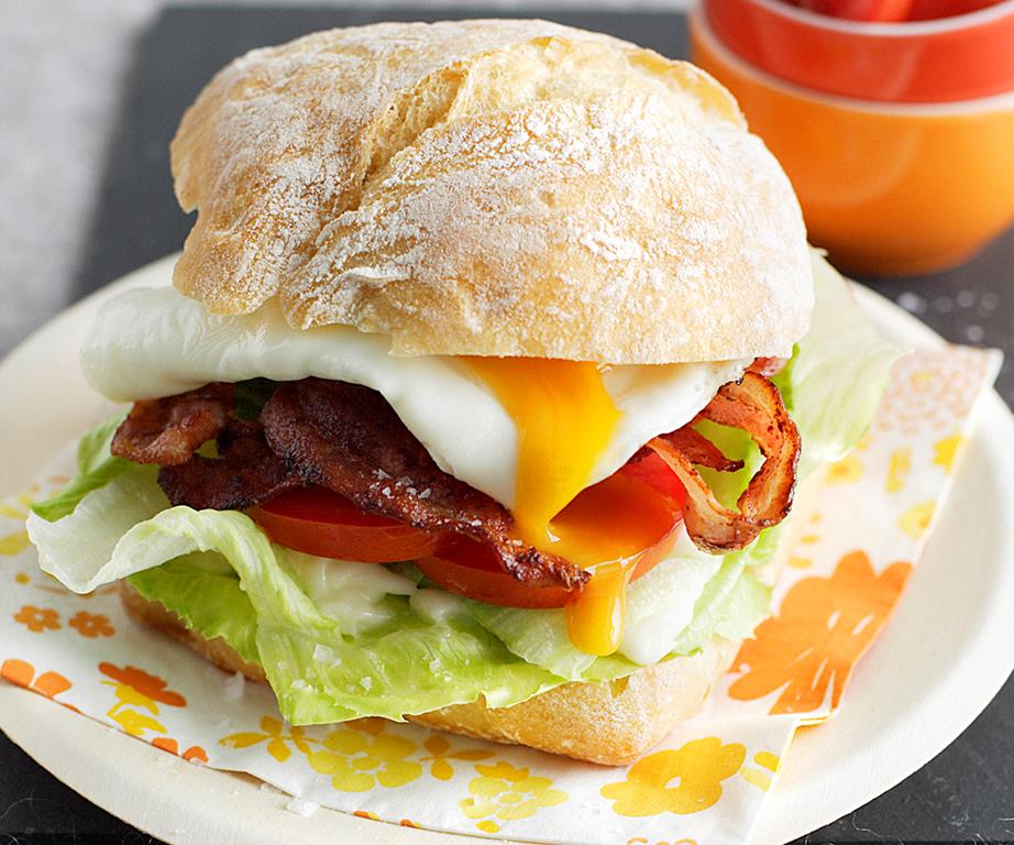 bacon-and-egg-burger.jpg