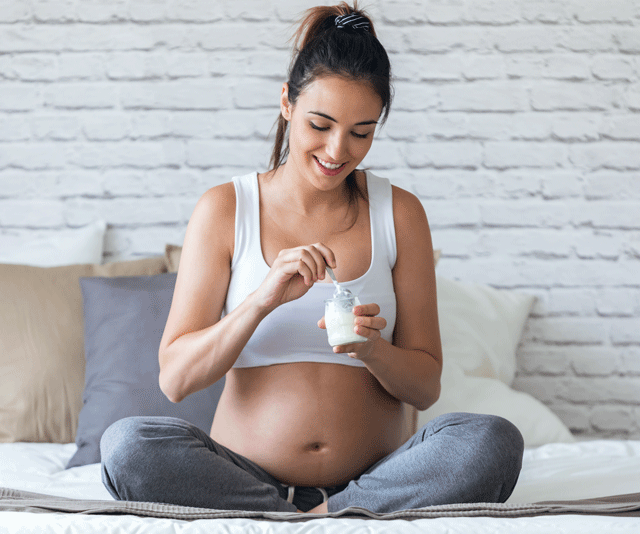 7 superfoods to eat when you’re pregnant and do you need to take a vitamin supplement?