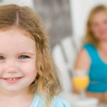 Should you tell your daughter she's beautiful?