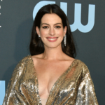 Anne Hathaway glows as she shows off her post-baby body