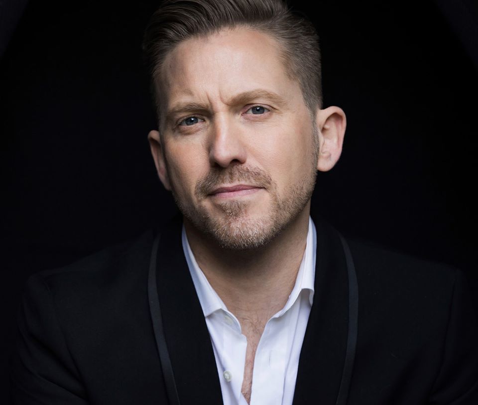 Dr Brad Mackay
