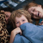 A parenting expert says mums should fart in front of their kids!