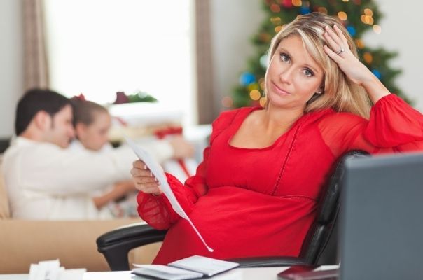 How to plan the cost of Christmas and avoid blowing your budget, from a finance expert