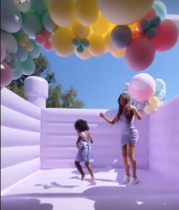 Khloe and True