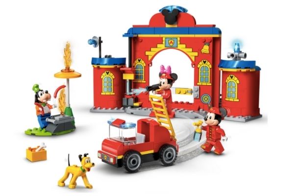 Mickey & Friends Fire Truck & Station