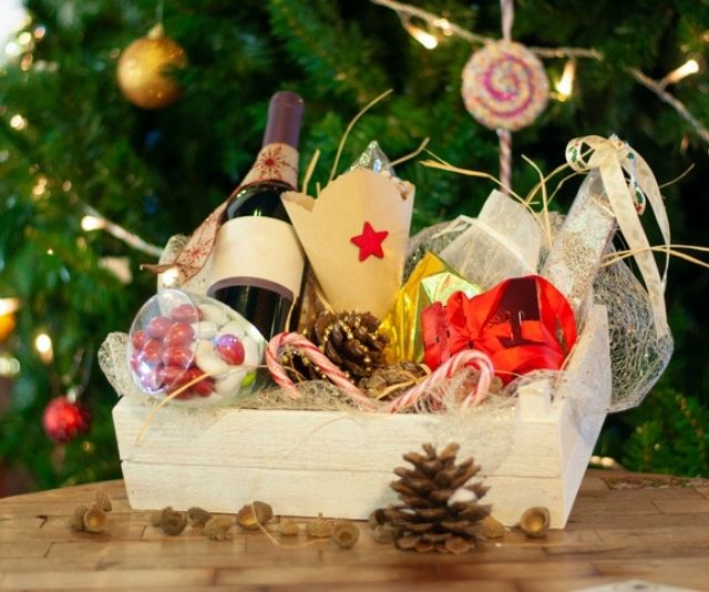 8 of the best hamper gifts for Christmas