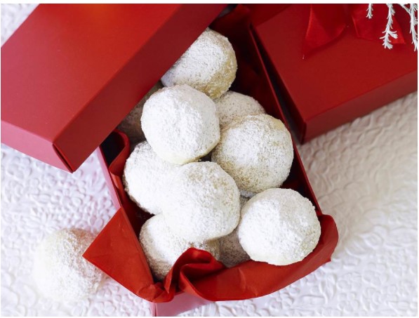 Christmas Snowball Cookies