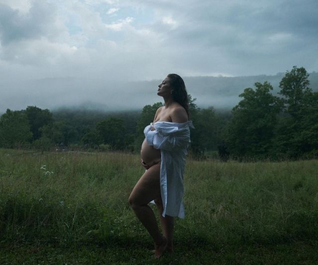 Ashley Graham’s best twin pregnancy photos
