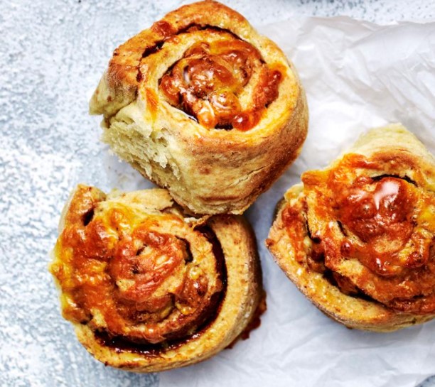 Best ever cheesy Vegemite scrolls
