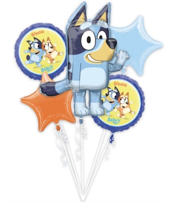 Bluey balloon bouquet including a Bluey shaped ballon, colours stars and more