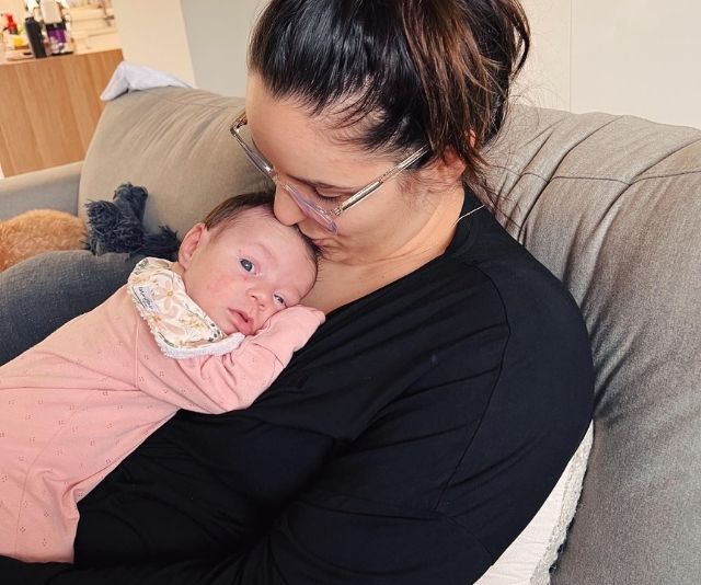 Four weeks out of hospital, new mum Leah Itsines and baby Gia succumb to COVID