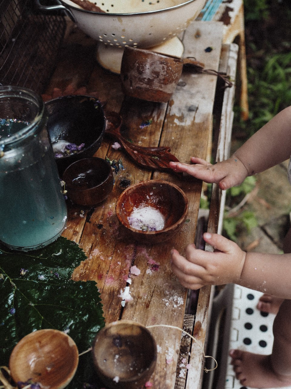 Aussie mum, Elise Clarkson from Wild Mountain Child has created the most magical Easter Egg alternative, PlayFizz 