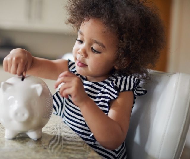 Tips on raising money smart kids