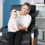 Breastfeeding posture: The importance of selecting a comfortable nursing chair