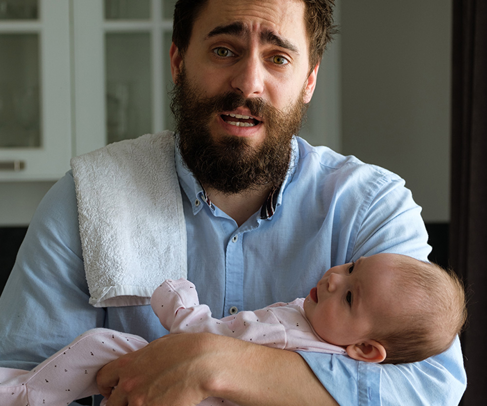 Science finds first-time fathers suffer brain shrinkage BUT there’s an upside