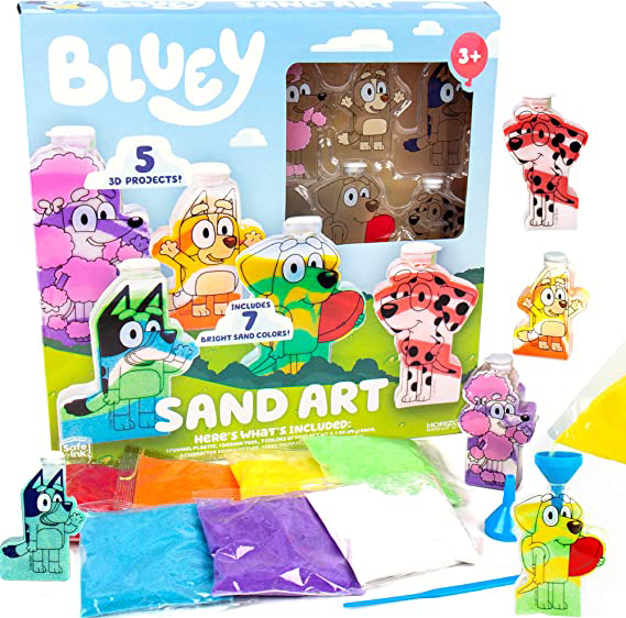 Bluey sand art box with characters and colourful sand