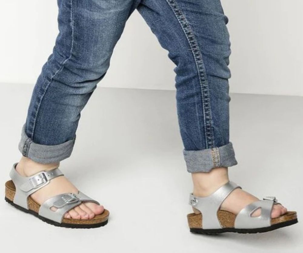 Sandals for girls: Step into summer with these gorgeous sandals