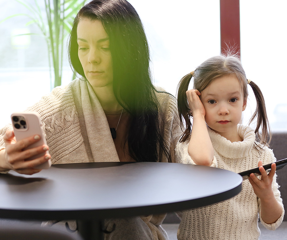 Law expert says separation and social media is a doomed coupling