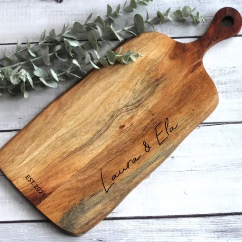 PERSONALISED PADDLE CHEESE BOARD 