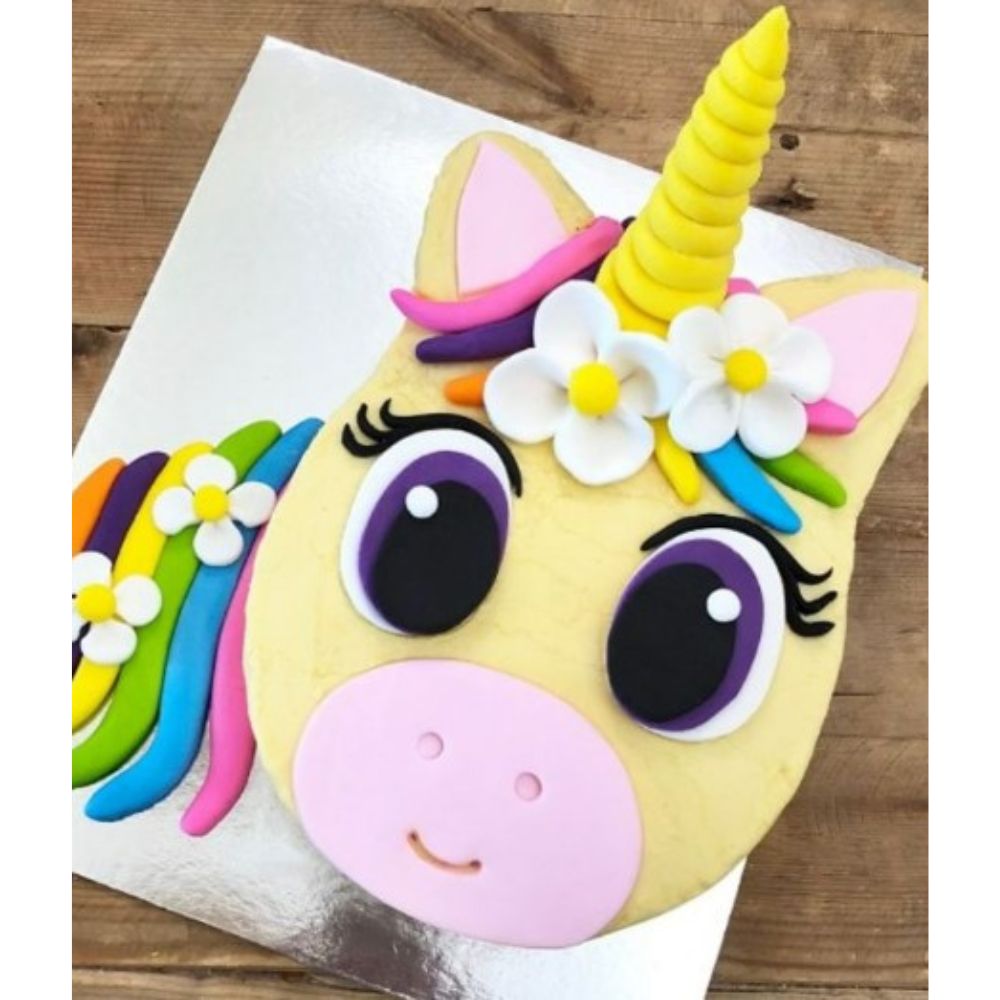 Flower unicorn cake