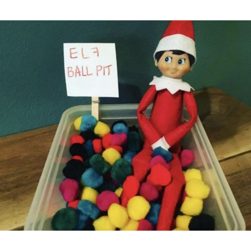 Elf on the shelf ball pit