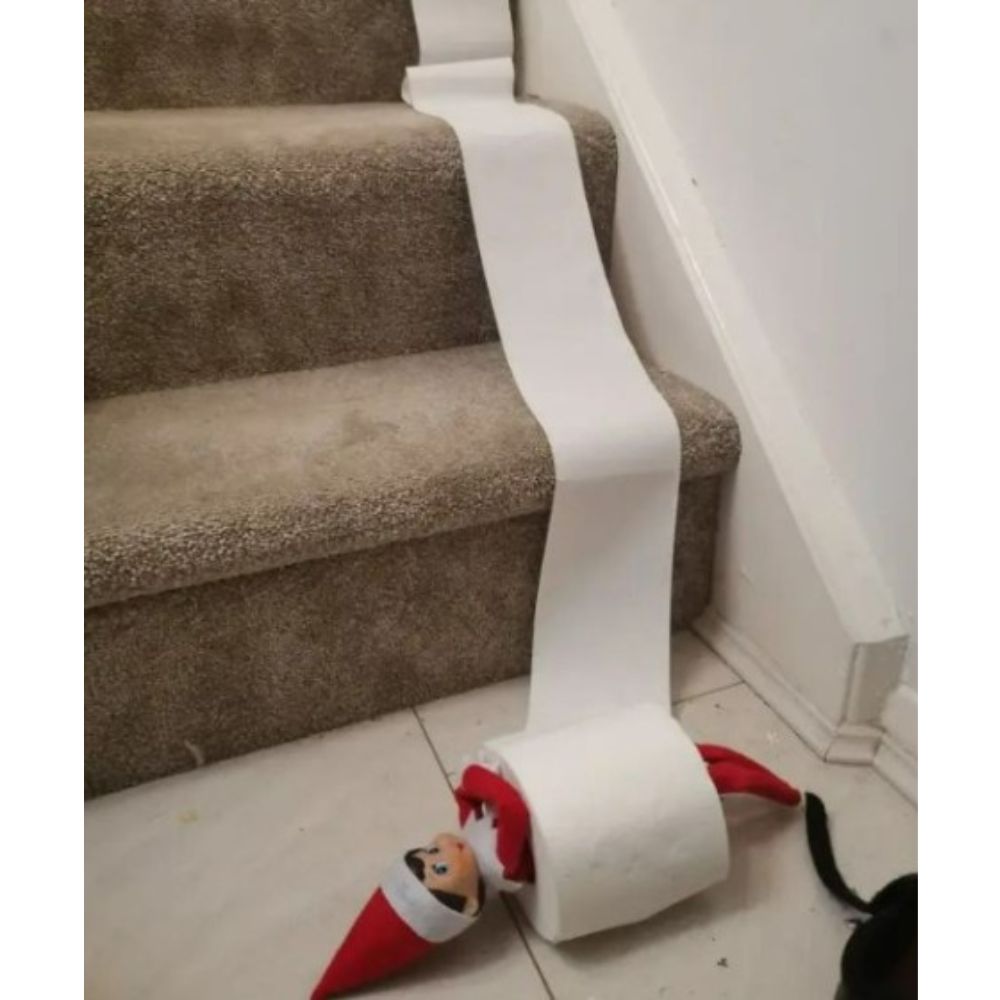 Elf on the shelf Toilet roll bungee