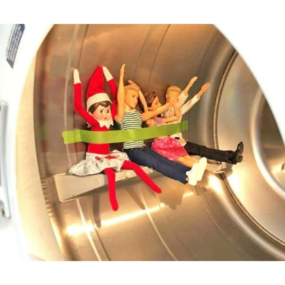 Elf on the shelf Hitch a ride in the washing machine