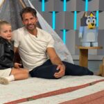 Bluey x Koala Playtime Sofa/ Tim Robards with daughter Elle