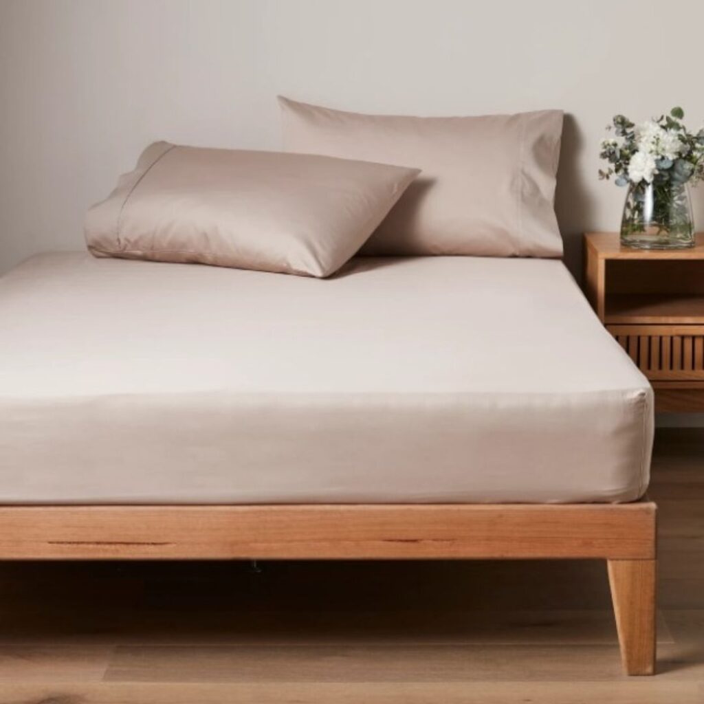 Supima 400 Thread Count Cotton Fitted Sheet - Natural
Target