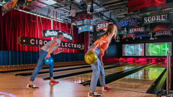 Archie Brothers Cirque Electric