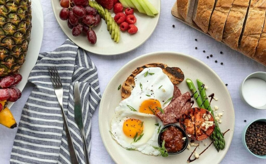 Graze buffet breakfast