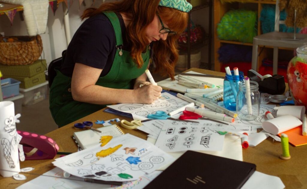 World-renowned puppeteer and former habilitation therapist for autistic children, HP Print Pals Stacey Gordon