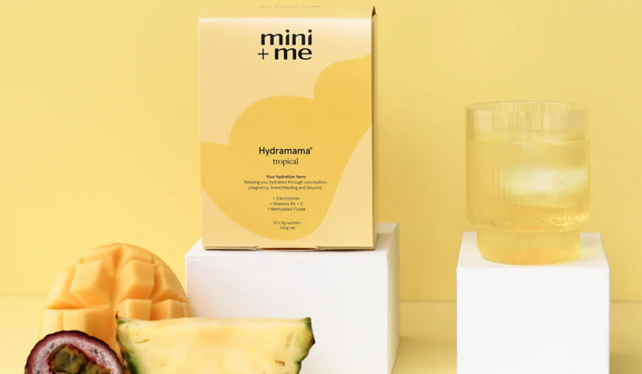 Mini + Me Hydramama Tropical lifestyle image