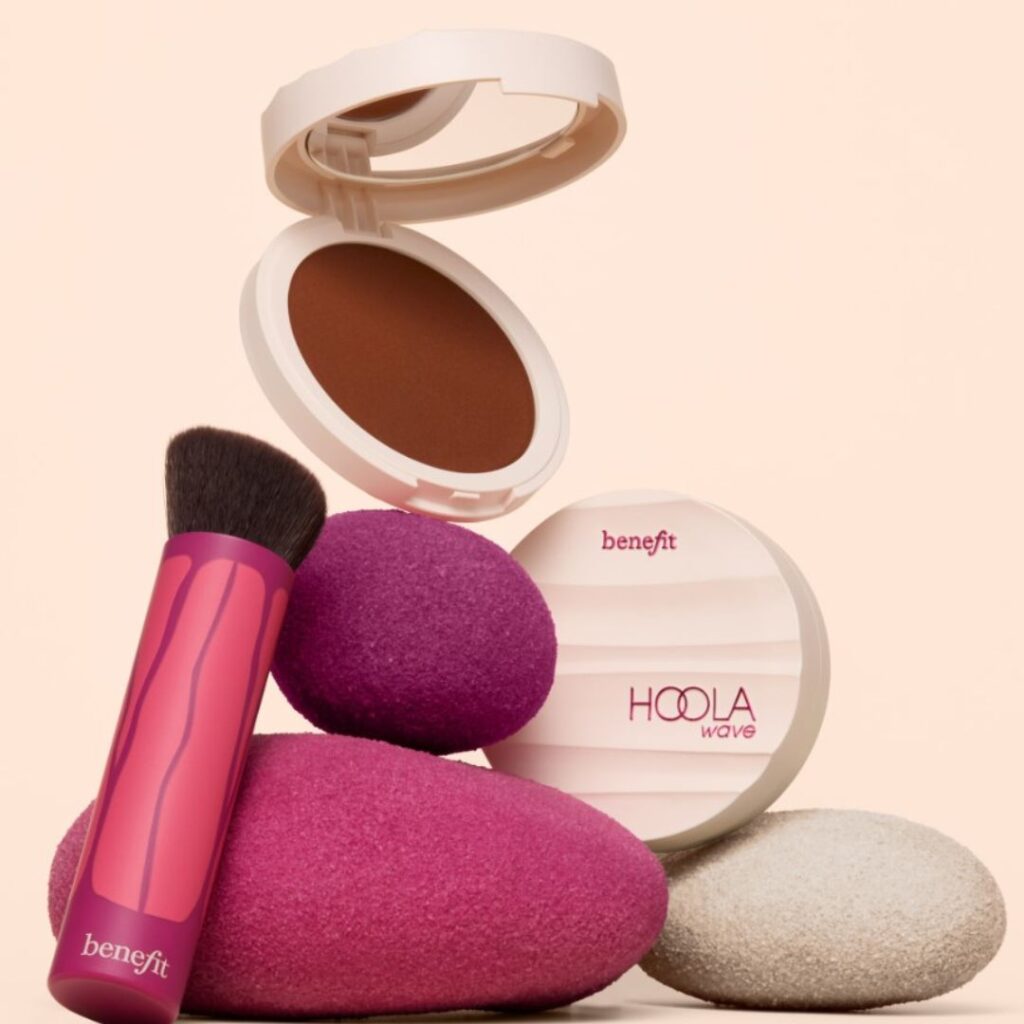 Hoola Wave at Benefit Cosmetics