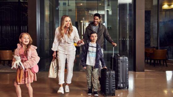 Family Sydney accomodation: Family checking into Hyatt Regency Sydney