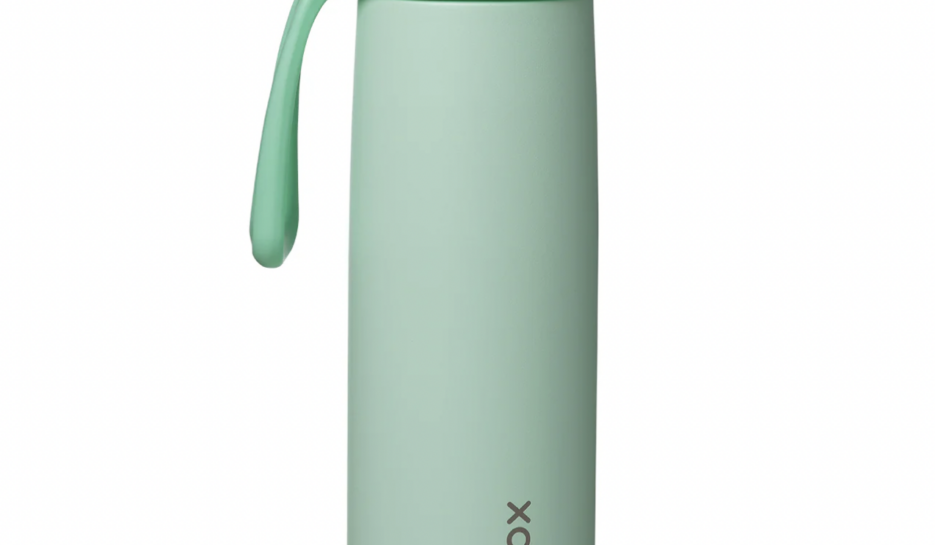 690ml Insulated Flip Top Bottle