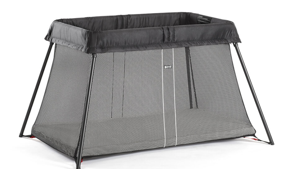 BabyBjorn Travel Cot