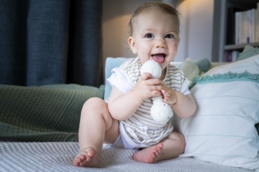 Sophie la girafe® Teething Rattle3