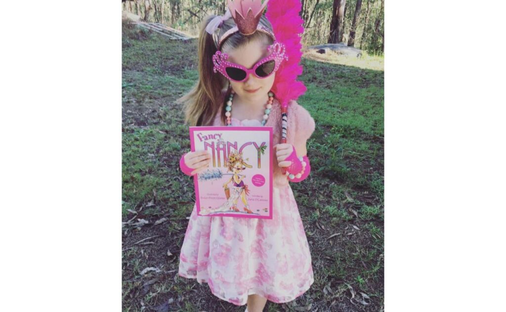 Fancy Nancy - Jane O'Connor and illustrated by Robin Preiss Glasser