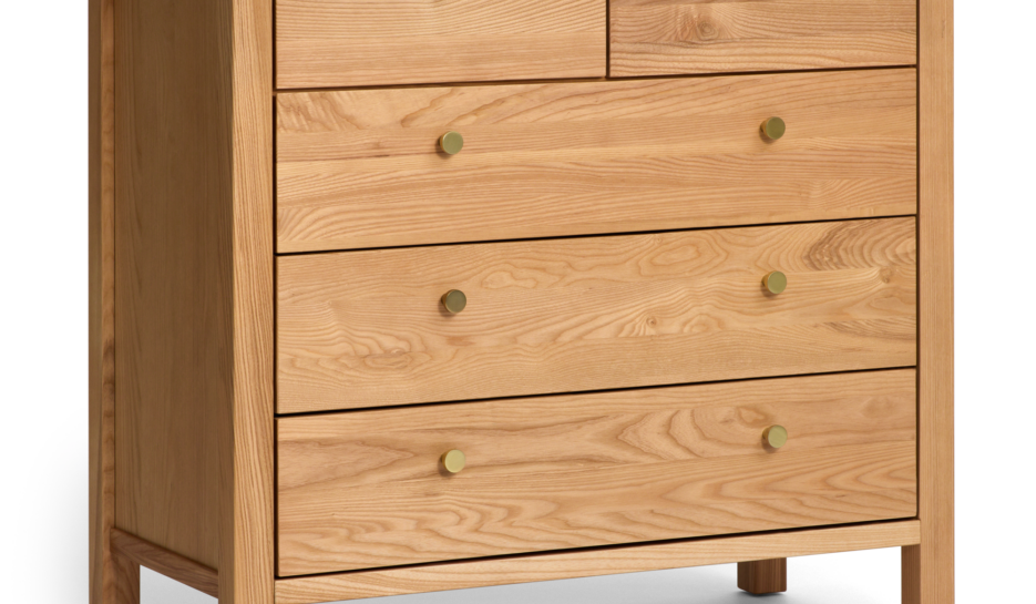 Cariboo MacKenzie Dresser