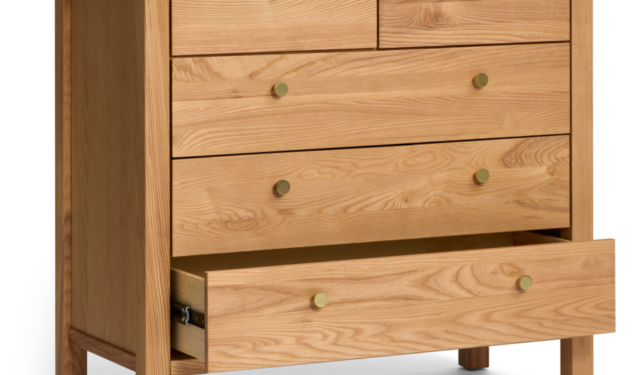 Cariboo MacKenzie Dresser