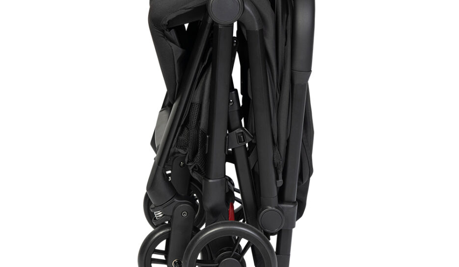 Safe-n-Sound Cabin Travel Stroller