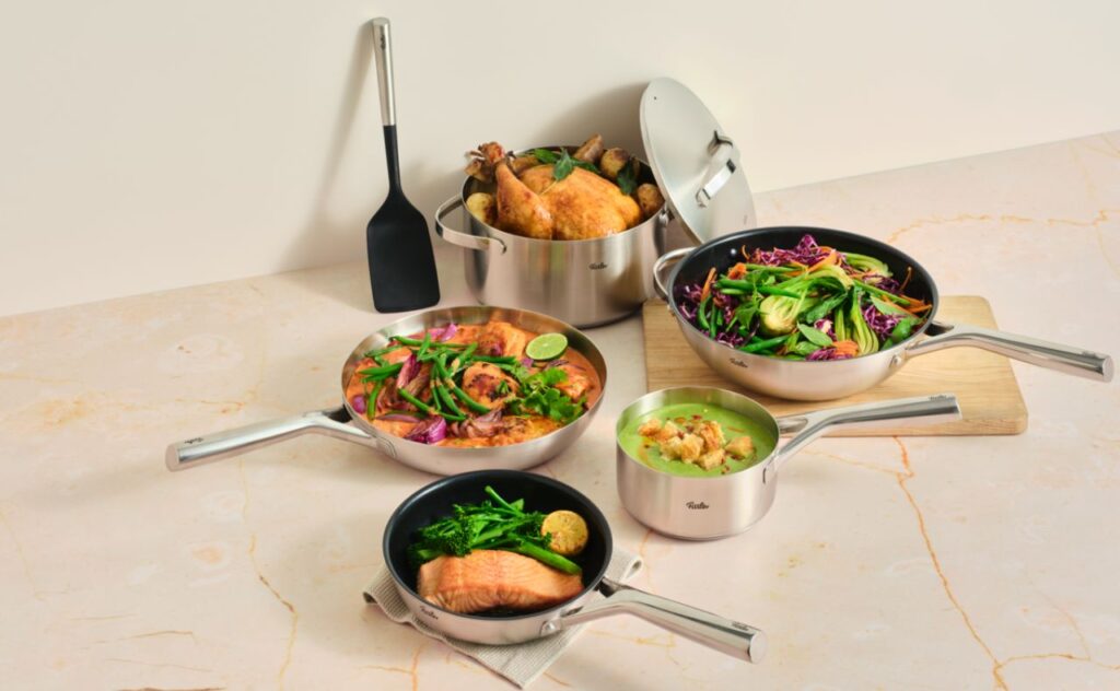 Woolworths cookware collectables