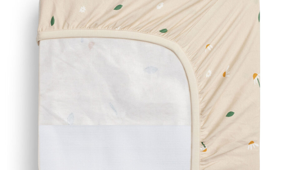 ergoPouch 2-in-1 Waterproof Fitted Sheet