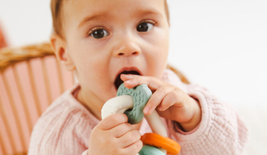 Sophie la girafe® Textured Teething Keys